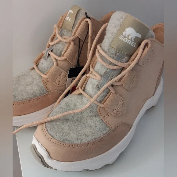 SOREL WOMEN'S KINETIC™ BREAKTHRU CARIBOU SNEAKER BOOT - Picture 4 of 9